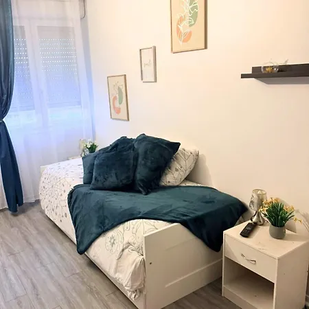 Practical Evry- Close To Paris *