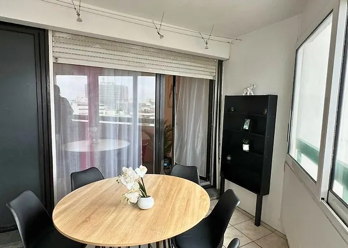 Practical Evry- Close To Paris