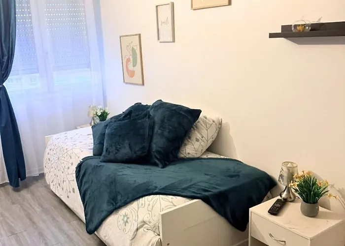 Practical Evry- Close To Paris *